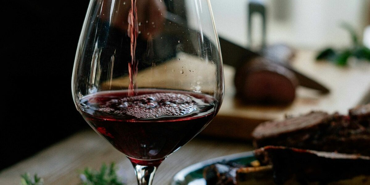 Is Chardonnay Sweet or Dry? It Depends